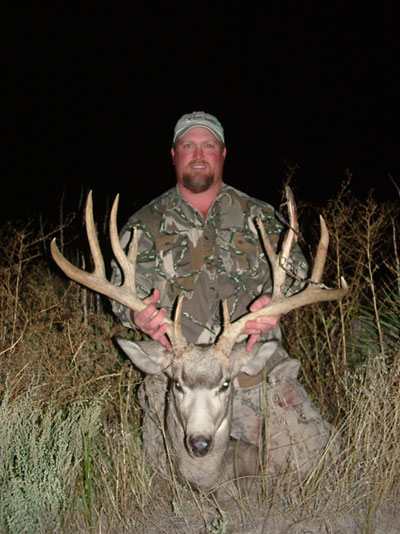 Whitetail & Mule Deer Hunting